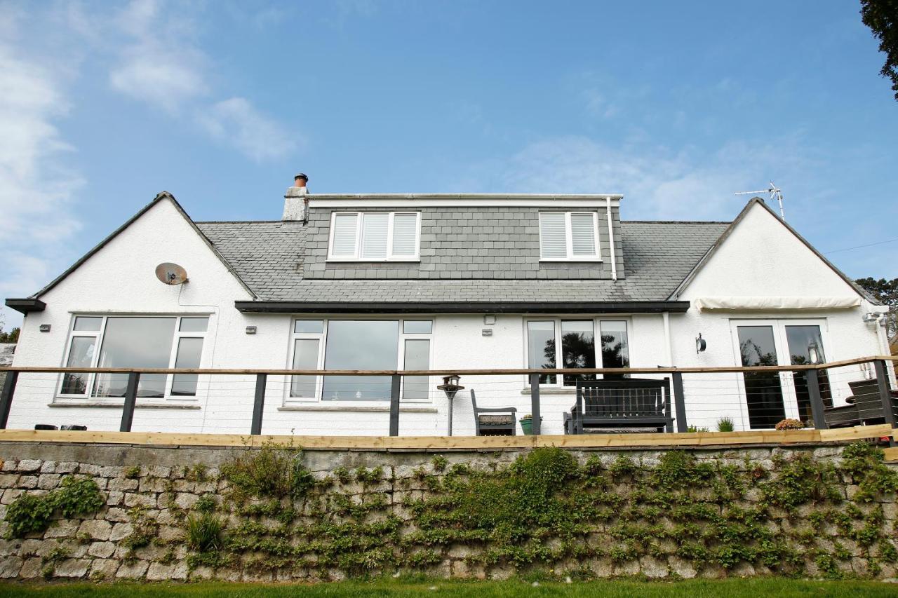 The Dog House, Penryn Bed & Breakfast Exterior photo