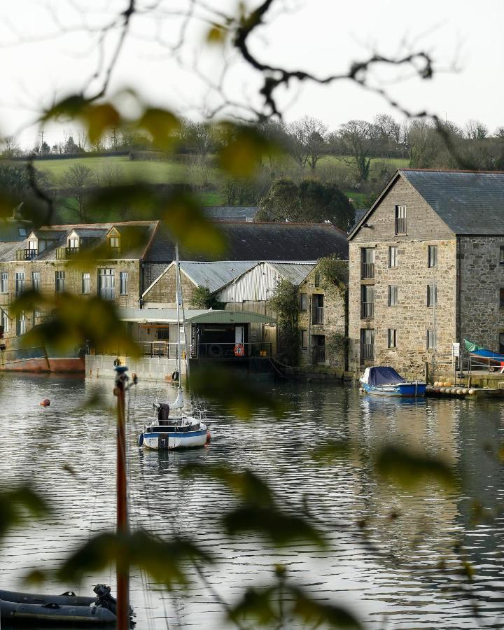 The Dog House, Penryn Bed & Breakfast Exterior photo