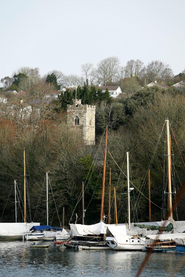 The Dog House, Penryn Bed & Breakfast Exterior photo